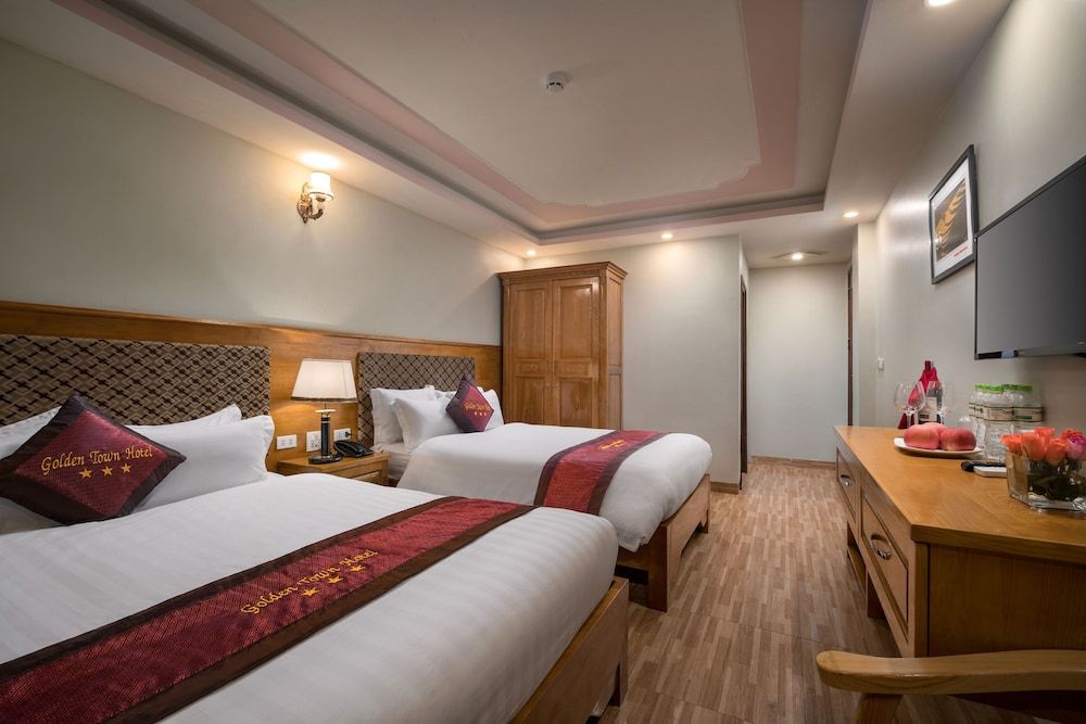 undefined Golden Town Hotel 6