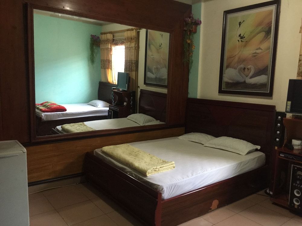 Nha Nghi Tham Quyen Double Room 3