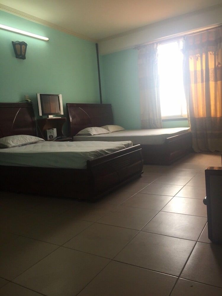 Nha Nghi Tham Quyen Double Room 9