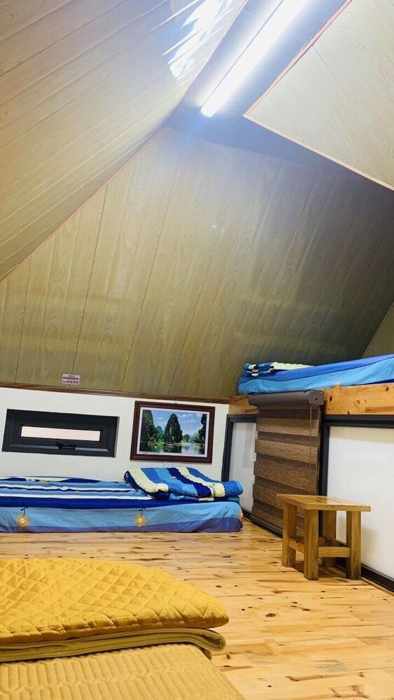 Hoang Giang Homestay Comfort Shared Dormitory 6