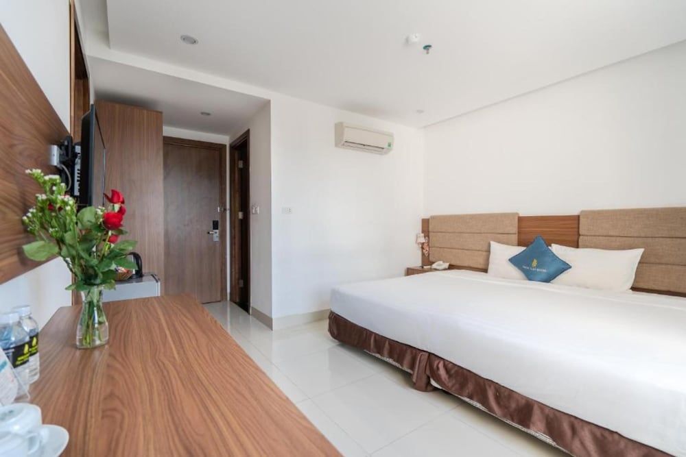 undefined Ngoc Lan Hotel 9