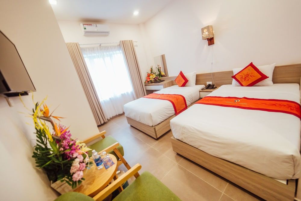 undefined Green Hotel Danang 10