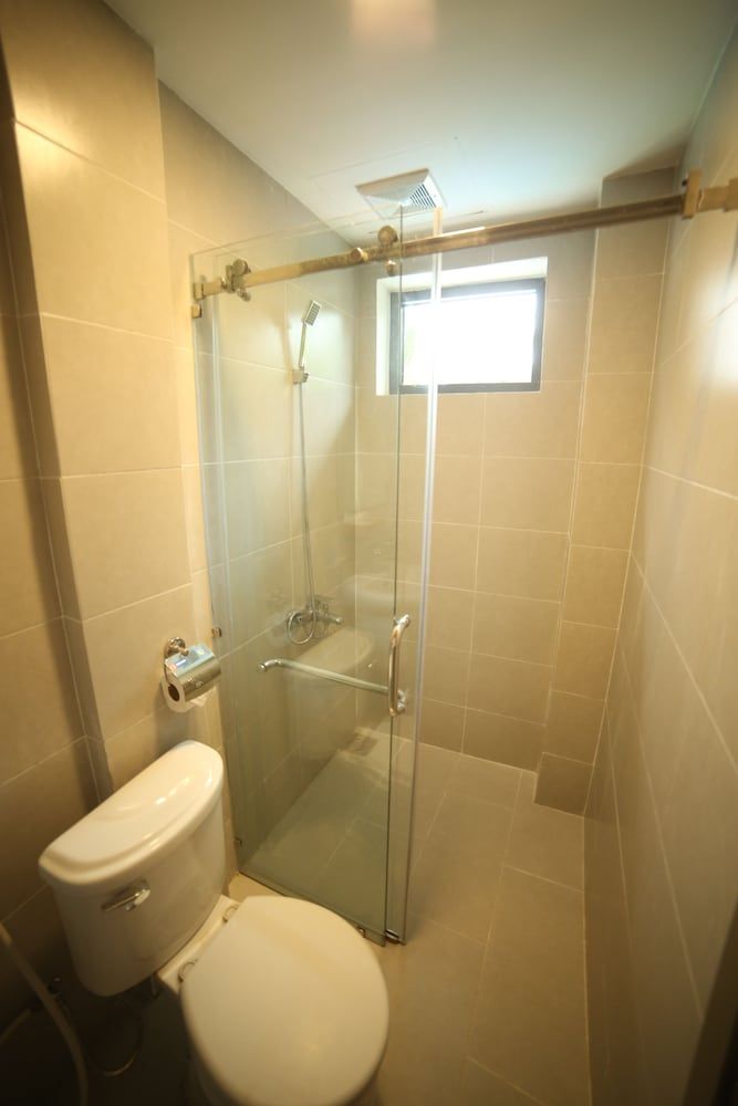 Green Hotel Danang Deluxe Room, 2 Twin Beds 5