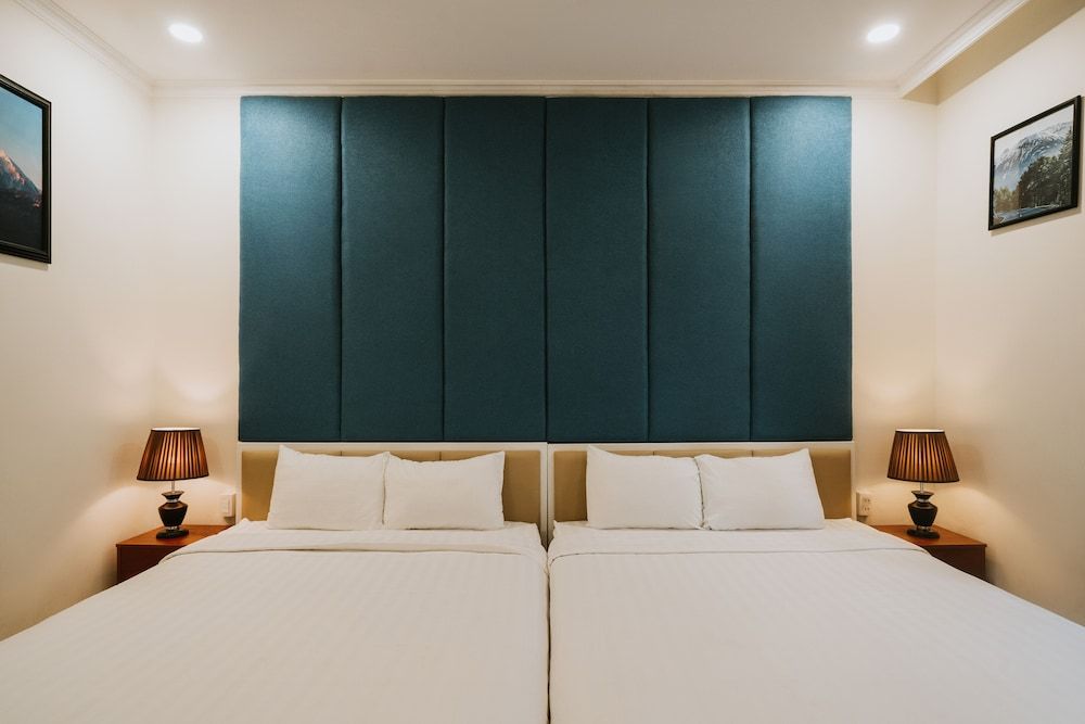 undefined Himalaya Phoenix Hotel 2