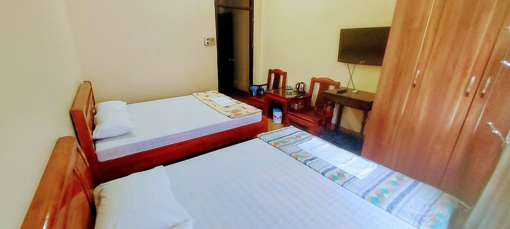 undefined Linh Dan Hotel 10