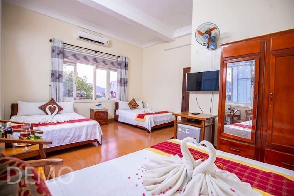 Thien Thanh Hotel Family Room, Garden View 5