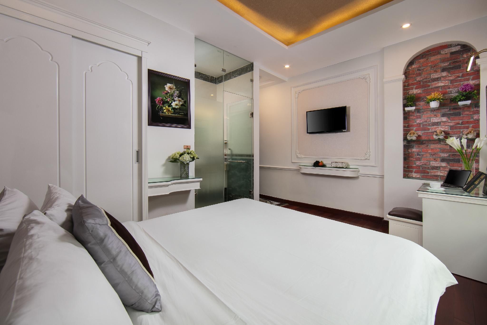 undefined Trang Trang Premium Hotel 5
