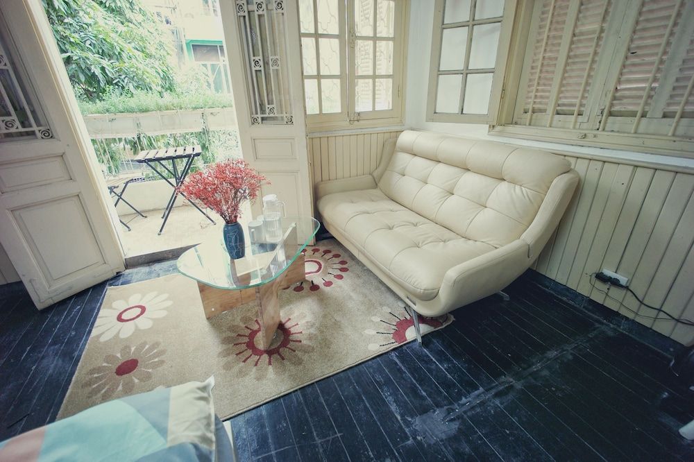 Hanah's Tiny Hanoi Homestay Orange Flat 6