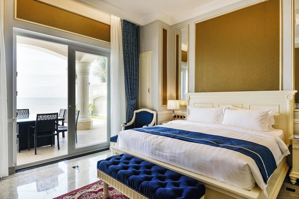 Lan Rung Beach Resort Villa Beach Front - 4 Bedrooms - Private Pool 2