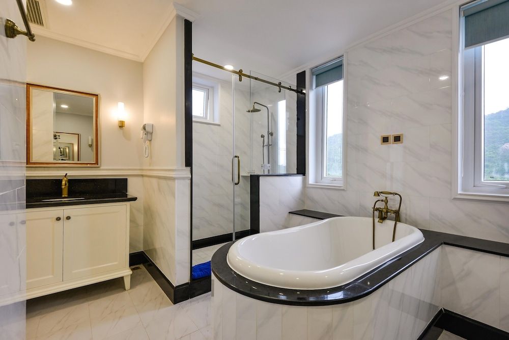 Lan Rung Beach Resort Suite Loft Ocean View - 2 Bedrooms 3