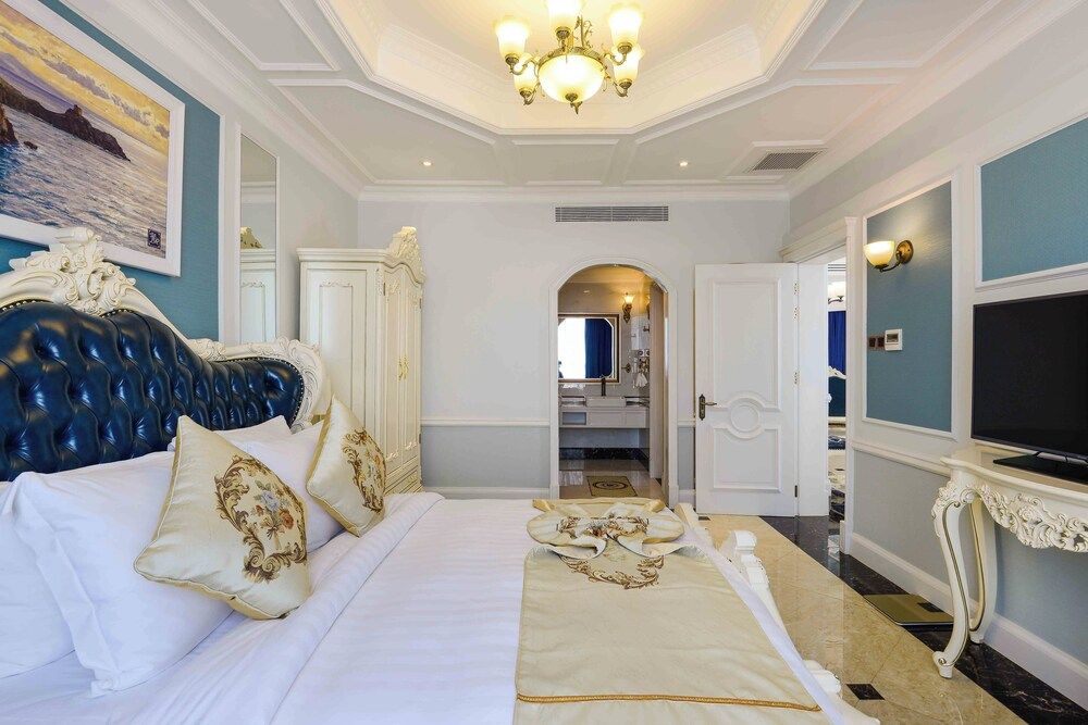 Lan Rung Beach Resort President Suite Ocean View - 2 Bedrooms 3