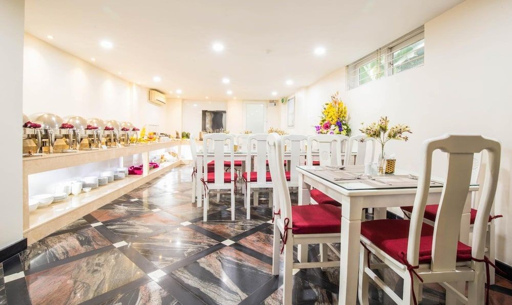 undefined Riverside Boutique Hotel 10