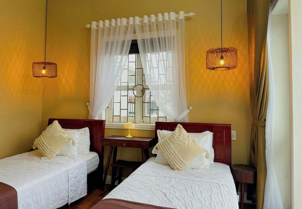 undefined fullhouse hoian 3