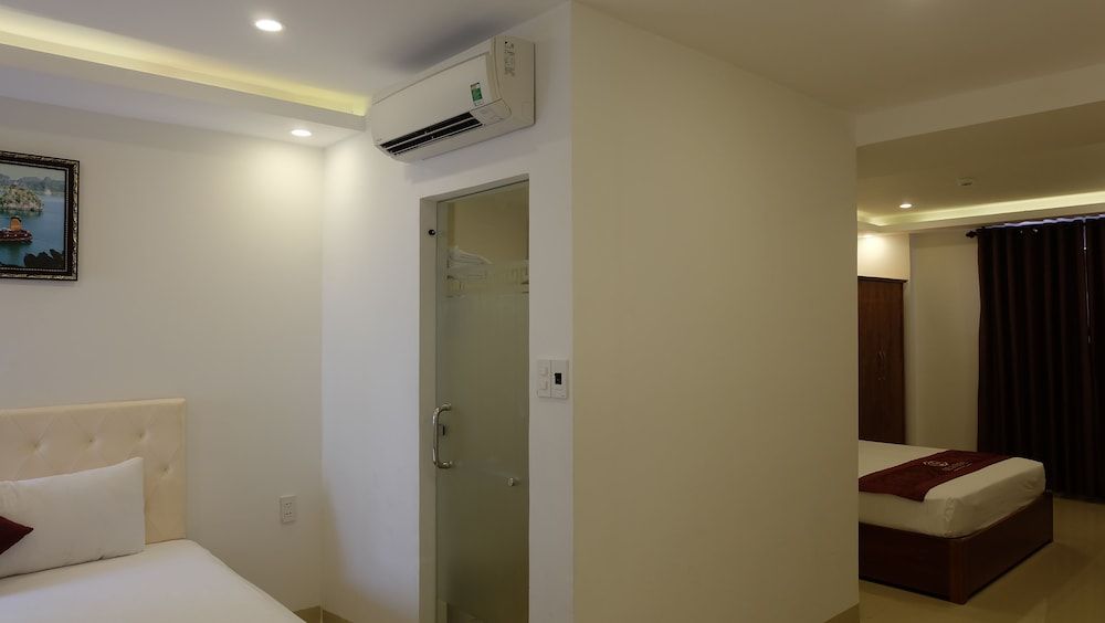 undefined Seaside Hotel 2