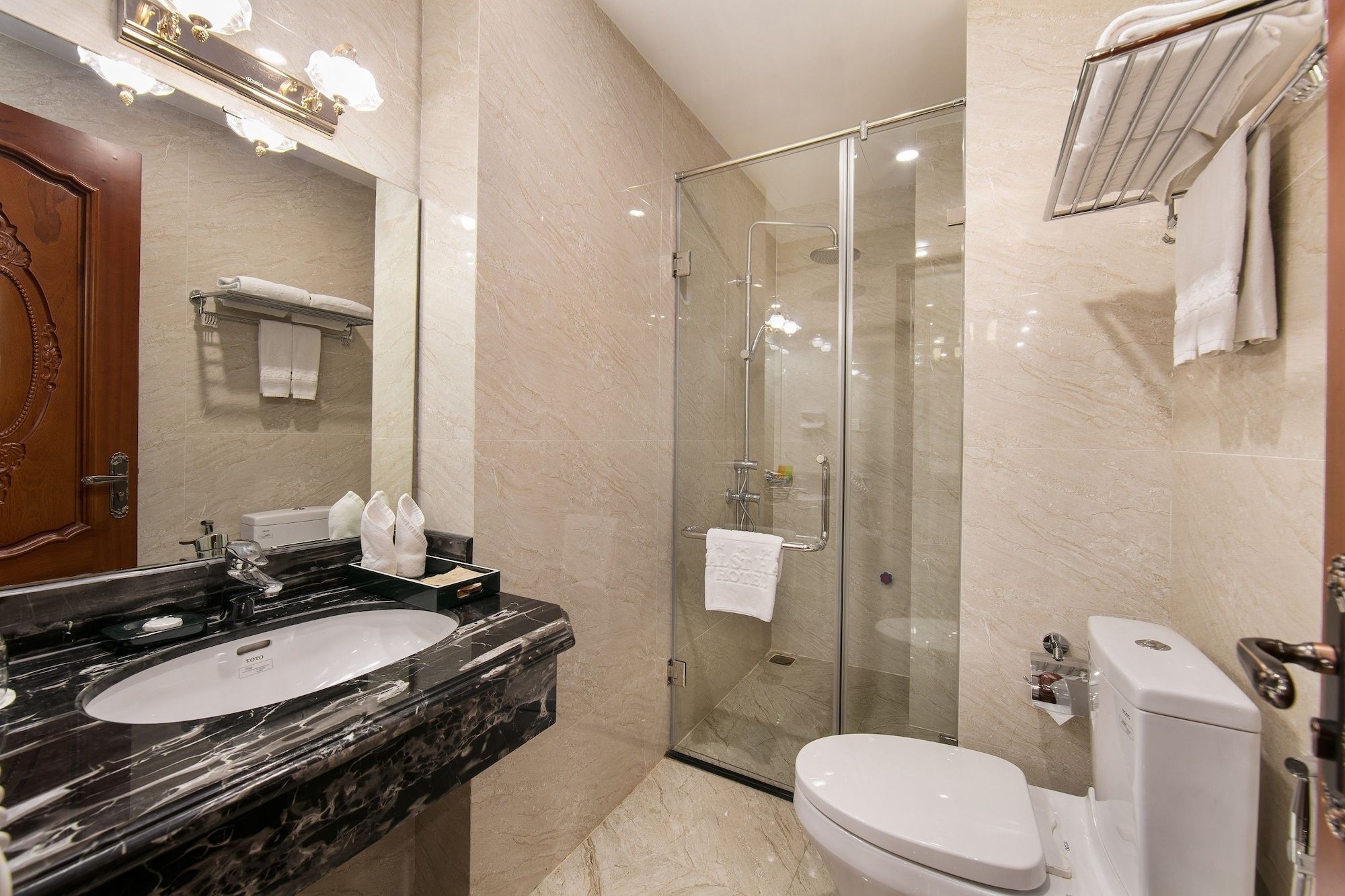 undefined Royal St Hanoi Hotel 4