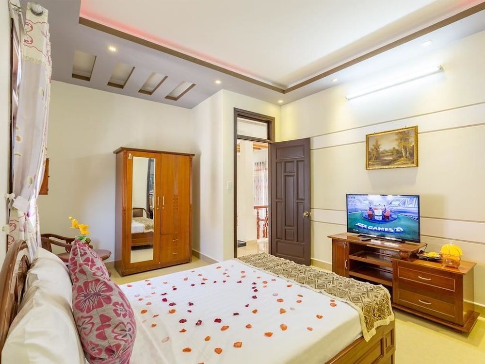 undefined Pham Family B&B 2