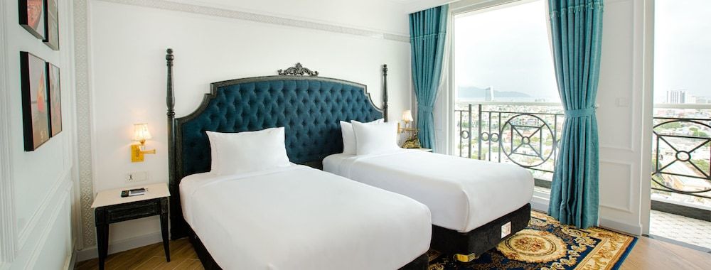 Fivitel Da Nang Superior Twin Room, City View
