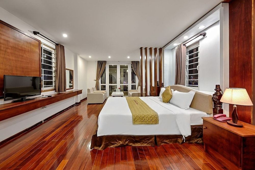 undefined Catinal Hotel 10