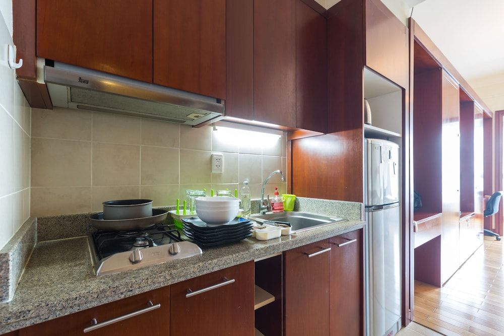 The Manor Luxury 1BR Apartment Center Deluxe Studio 10