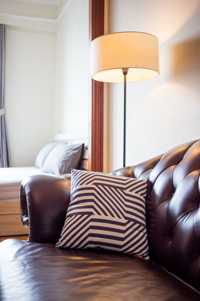 undefined The Manor Luxury 1BR Apartment Center 9