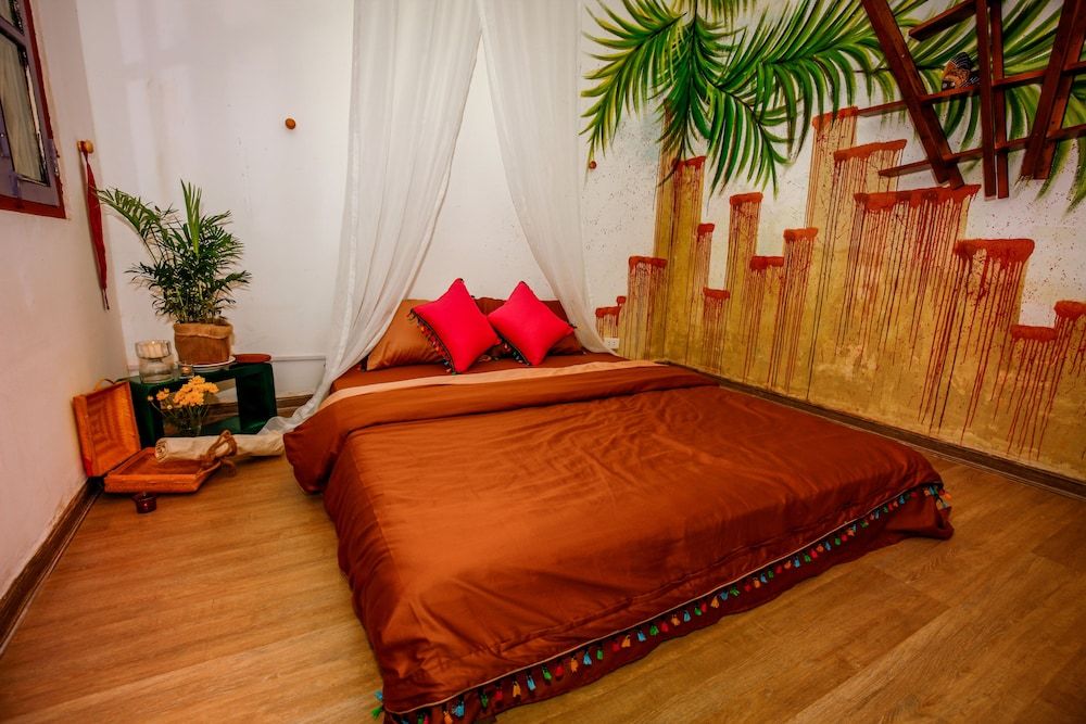 undefined Millan Home 9