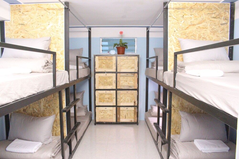 Ha Giang Amazing Hostel Bed in 8-Bed Mixed Dormitory 9