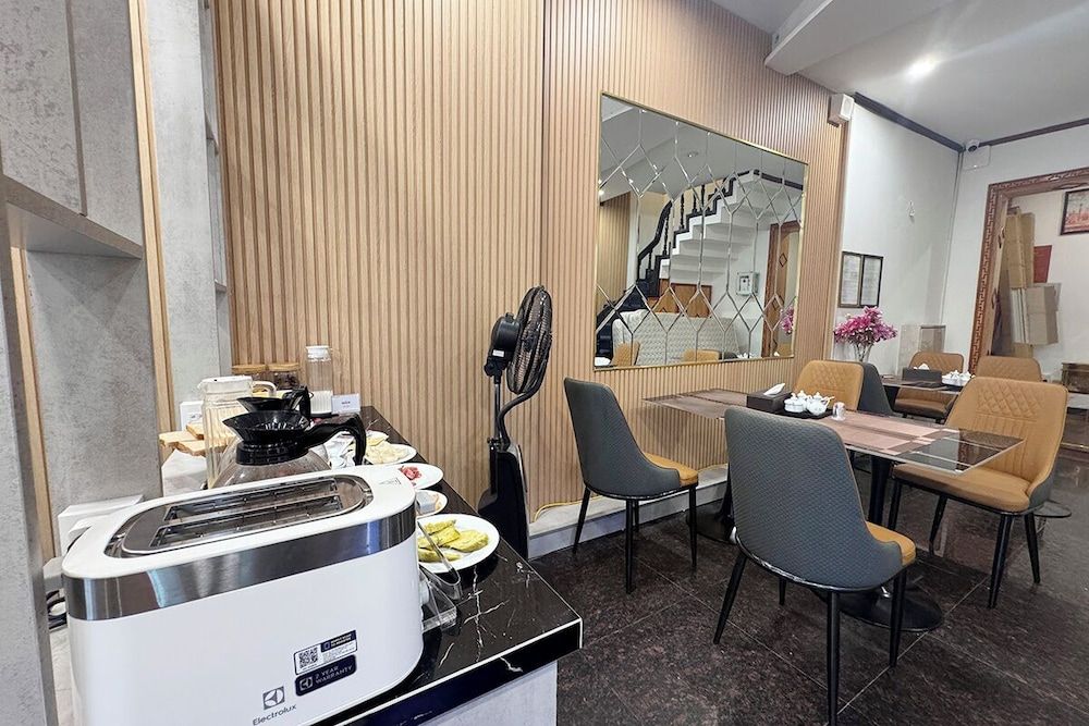 undefined A25 Hotel - 80 Mai Hac De 3