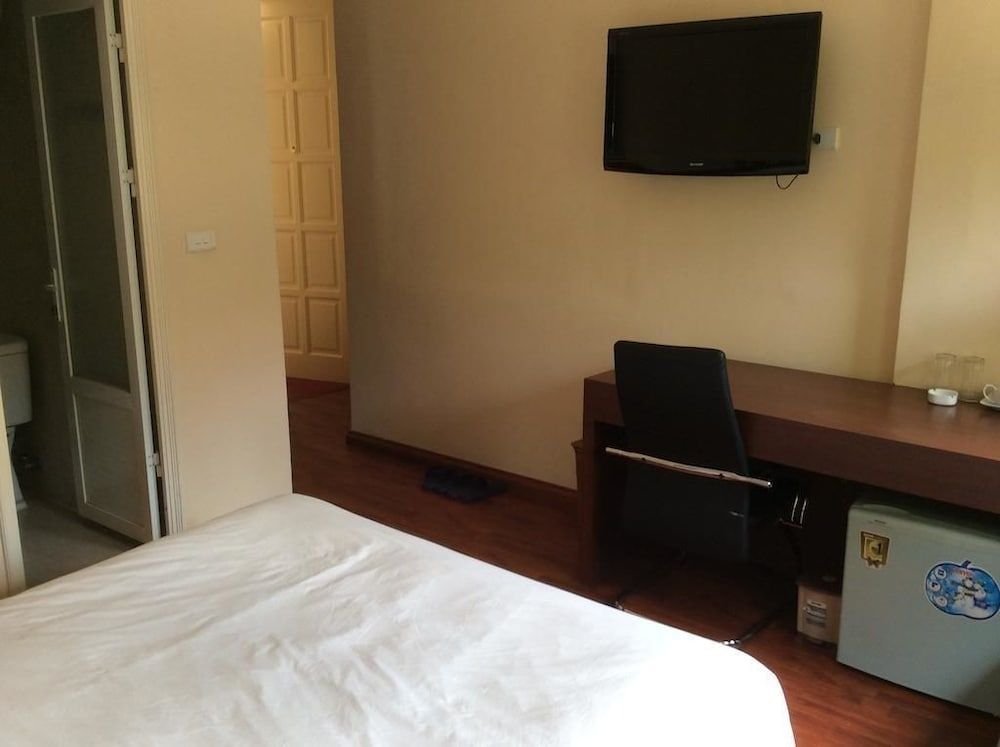 undefined Tulip Hotel Vu Ngoc Phan 8