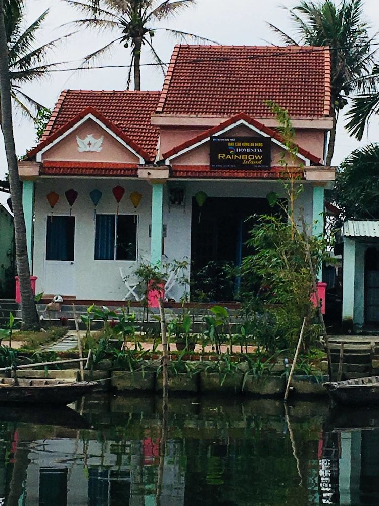 undefined Homestay Rainbow Island An Bang