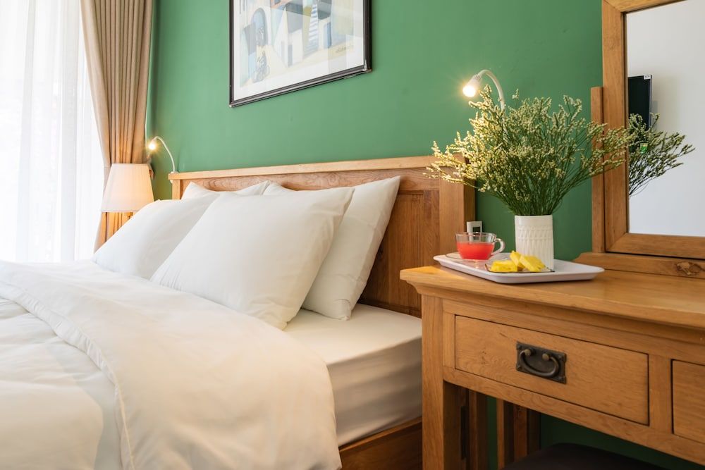 Backy Posh Hostel by Poshtel Vietnam Deluxe Double Room, 1 King Bed, City View 3