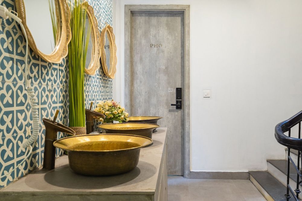 Backy Posh Hostel by Poshtel Vietnam Bed in 6-bed Mixed Dorm 9