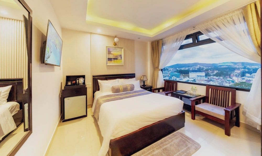 undefined Khach san Empress Da Lat 4