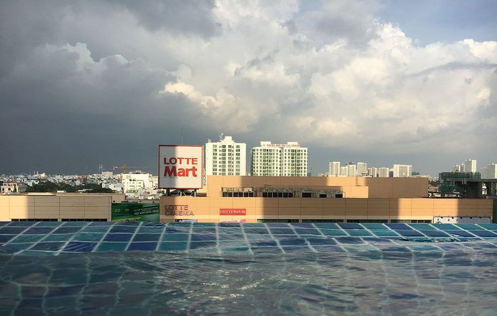 undefined Sunrise City 2BR with Infinity SW Pool 9