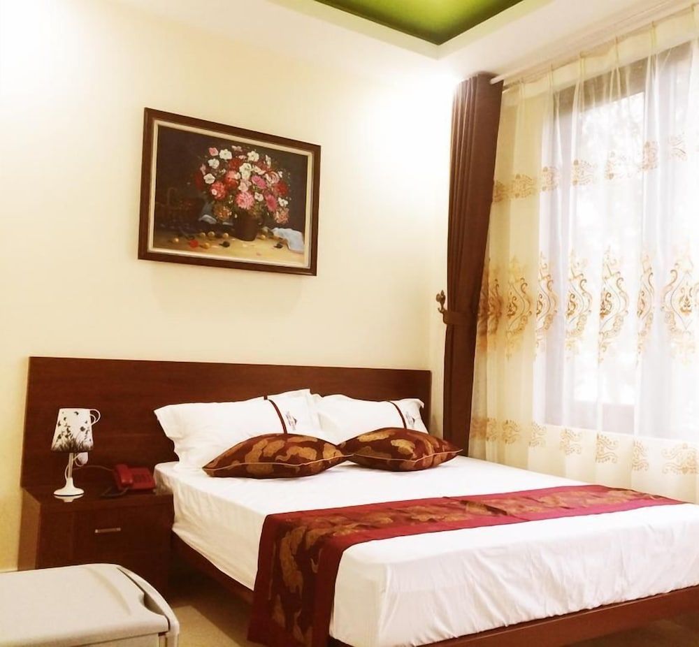 Single Bed Room