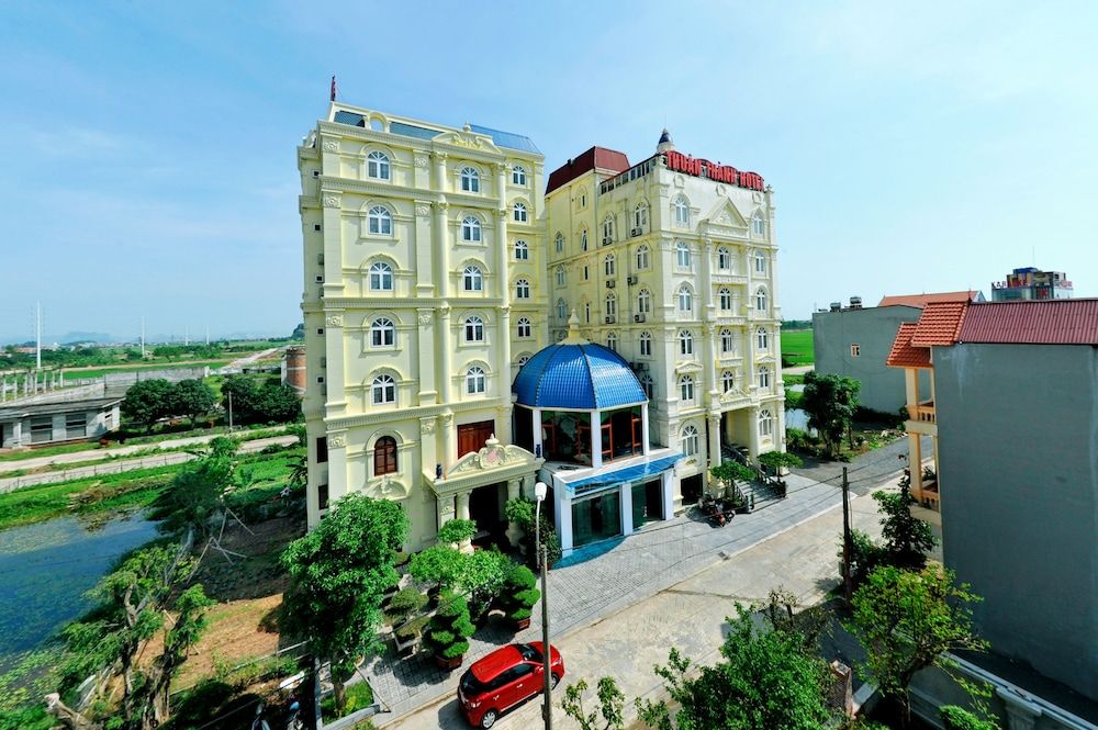 undefined Thuan Thanh Hotel 10