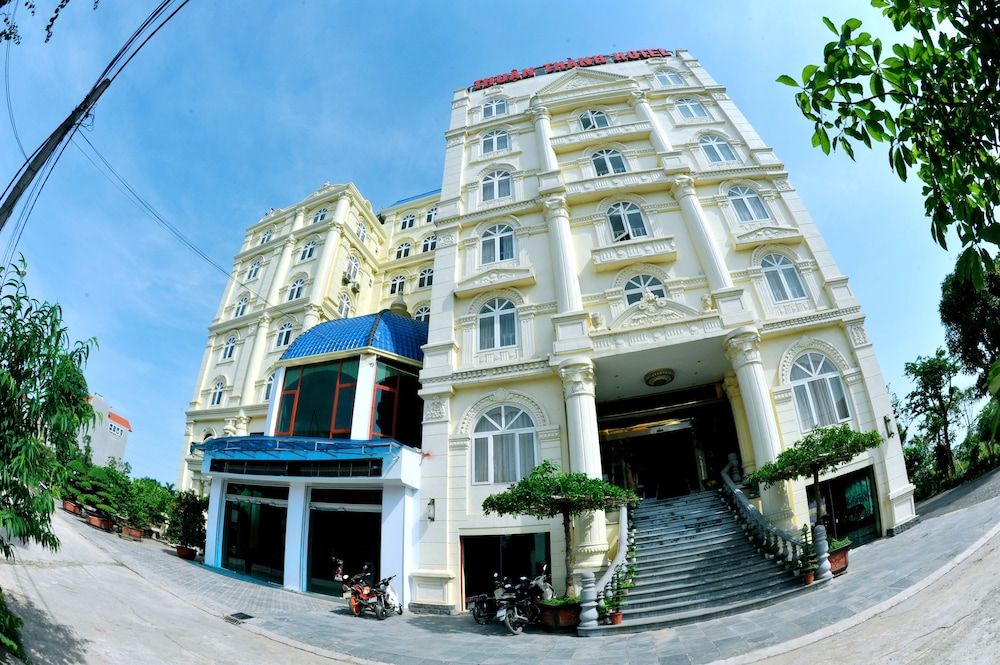 undefined Thuan Thanh Hotel 2