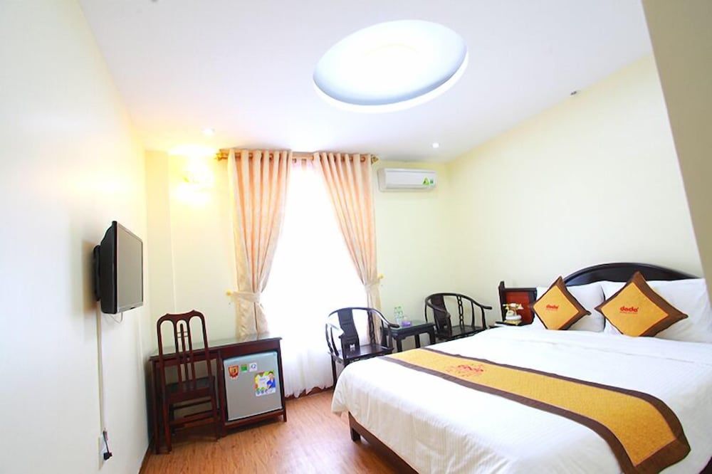 Thuan Thanh Hotel Standard Double Room 3