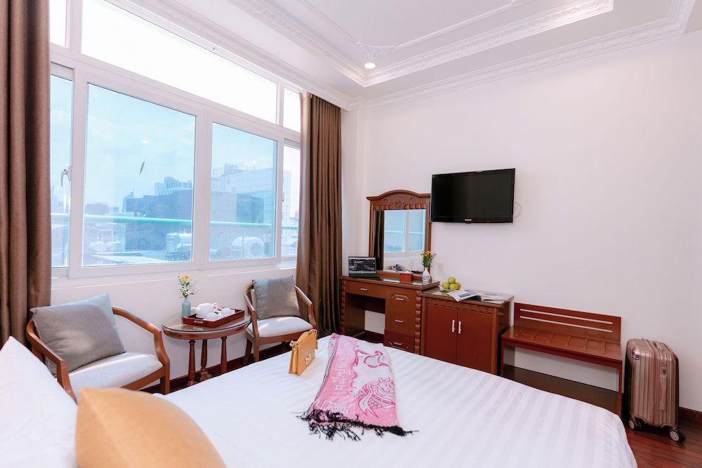 undefined DAHLIALAND SAIGON HOTEL & SWIMMING POOL 10