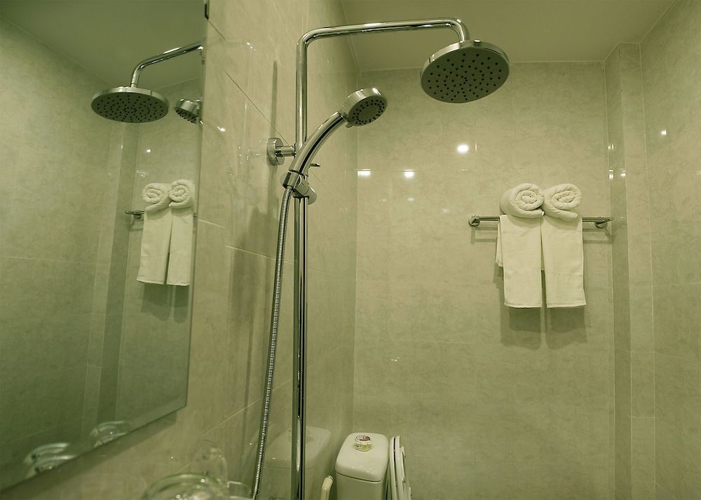 Smart Garden Homestay Suite, Balcony 8