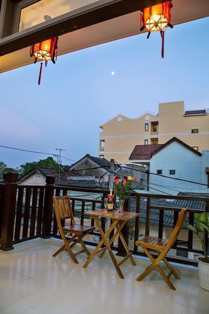 Smart Garden Homestay Suite, Balcony 7