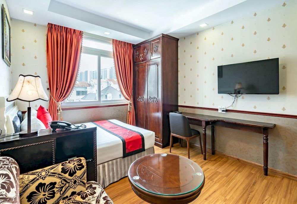 Collection O Emerald Luxury Apartment - Near SECC Studio Apartment 11