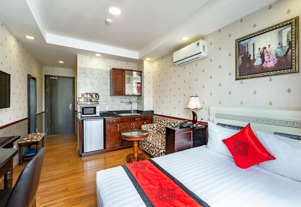 Collection O Emerald Luxury Apartment - Near SECC Studio Apartment 6