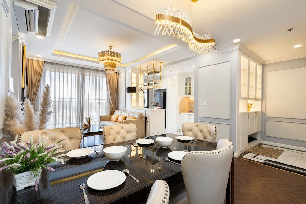 undefined TeeUP Home 10