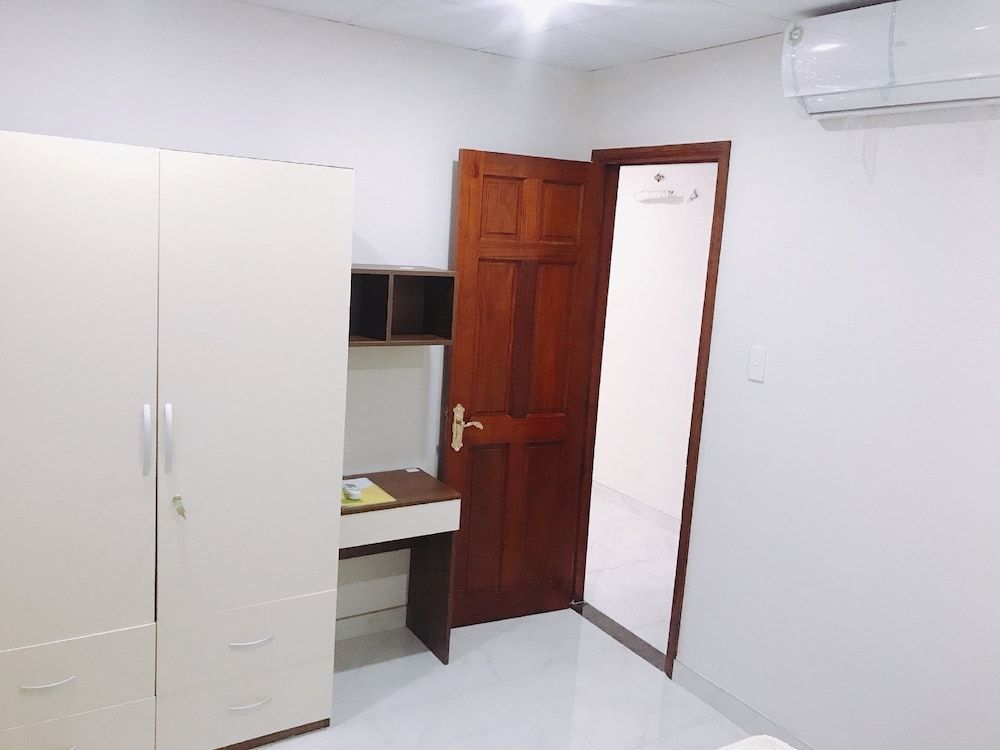 Airstar Apartment Standard Apartment, 1 Bedroom 4