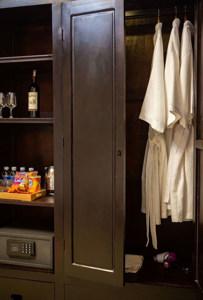 Hoi An Corn Riverside Villa Deluxe Double Room, Pool View 7