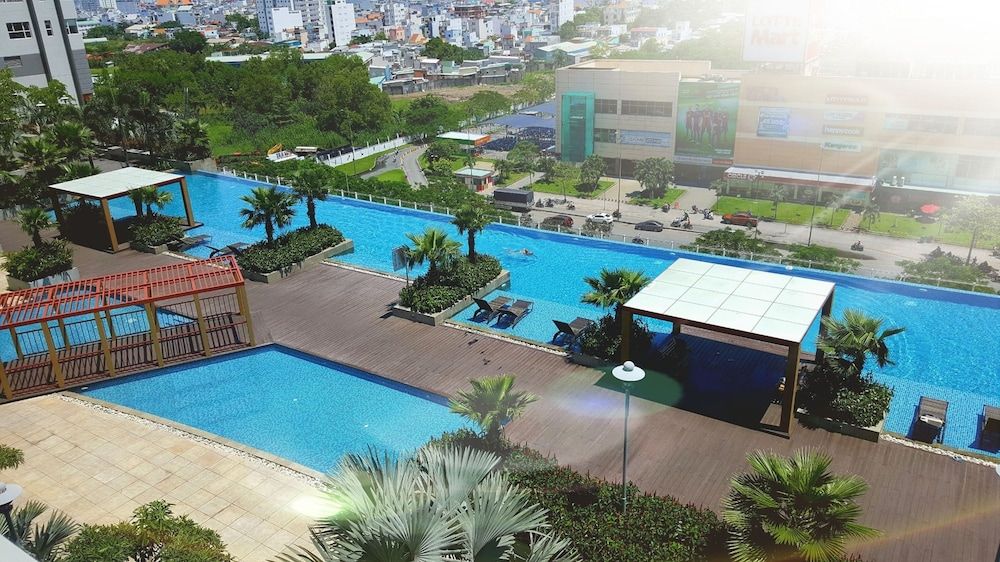 undefined Sunrise City 2BR Luxury SWPool 30th 5