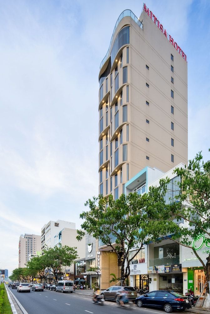 undefined Mitisa Hotel Da Nang - Near Dragon Bridge 3