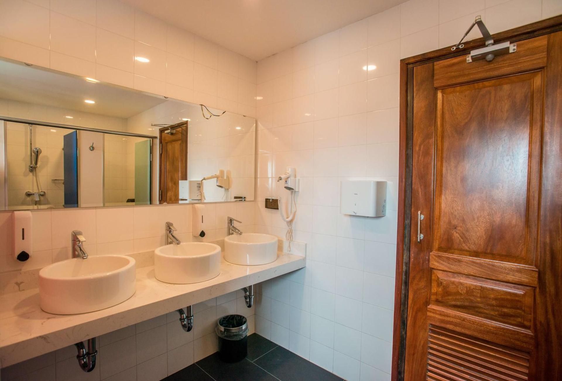 Bed in 8-Bed Mixed Dormitory Room