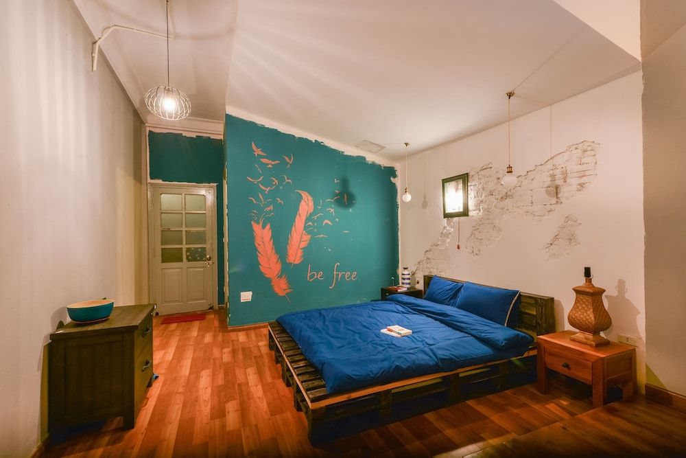 undefined Cera Home 10