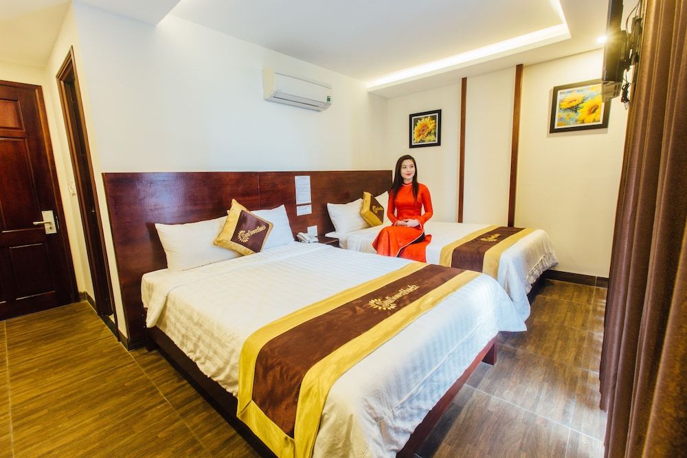 SunFlower 2 Hotel Family Room 2